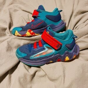 Nike Kids Sneakers in Blue and Red